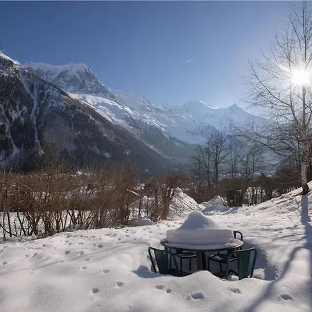 Sleeps 3 Шамони