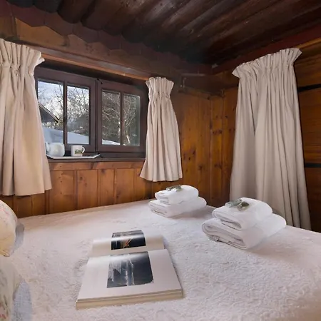 Sleeps 3 Апартаменты *
