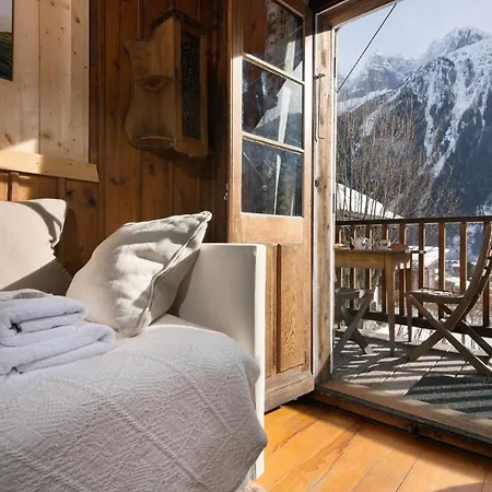 Sleeps 3 Апартаменты *