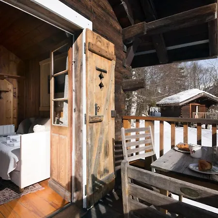 Sleeps 3 Шамони