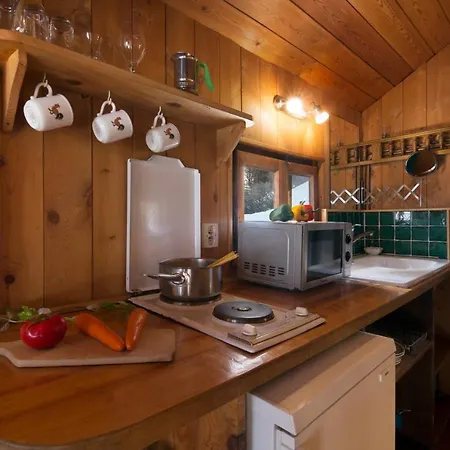 Sleeps 3 * Шамони